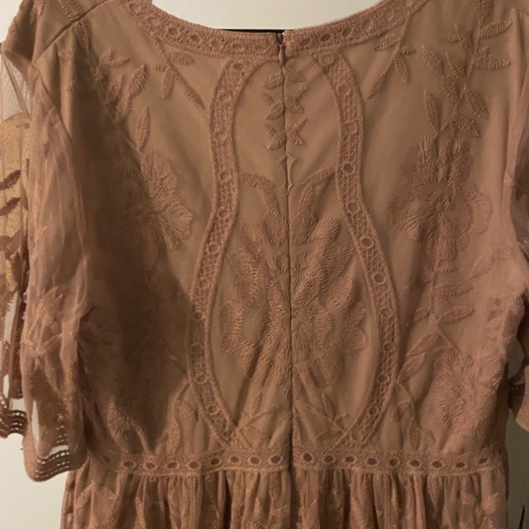 PinkBlush Mauve Lace Mesh Overlay Plus Maternity Maxi Dress - Picture 5 of 8